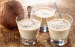 2 рецепта коктейлей с кокосовым молоком: состав и приготовление дома